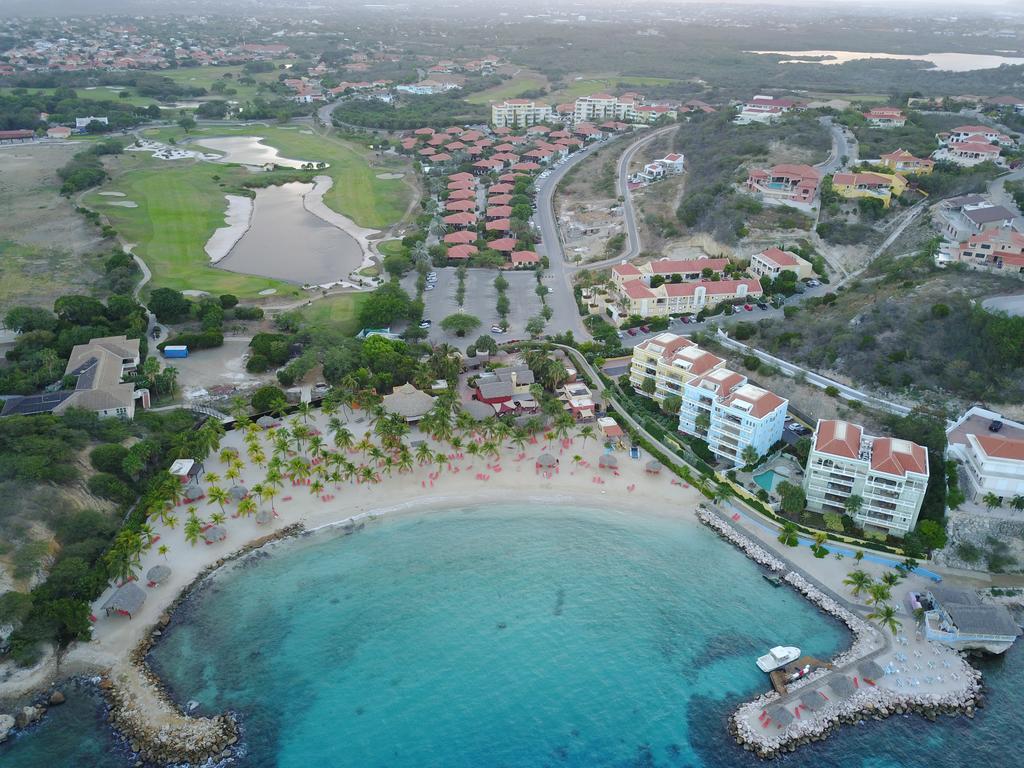 Villa At The Beach, Blue Bay Golf & Beach Resort ภายนอก รูปภาพ